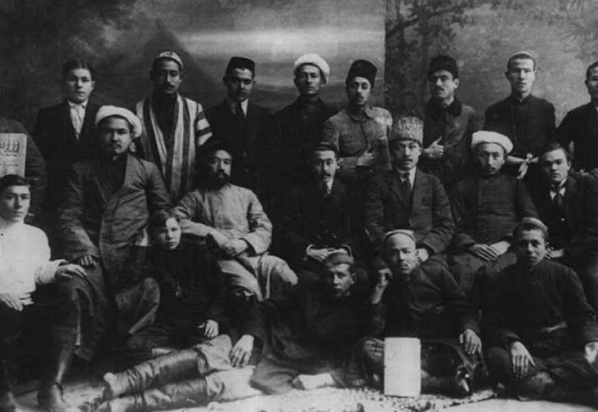 1917 ЙИЛДА ТУРКИСТОН ҲУДУДИДА МИЛЛИЙ СИЁСИЙ ЖАМИЯТЛАРНИНГ ВУЖУДГА КEЛИШИ